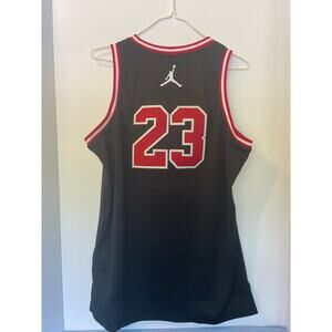 Jordan 23 Basketball Jersey Youth XL 13-15 Black Red Mesh Jumpman